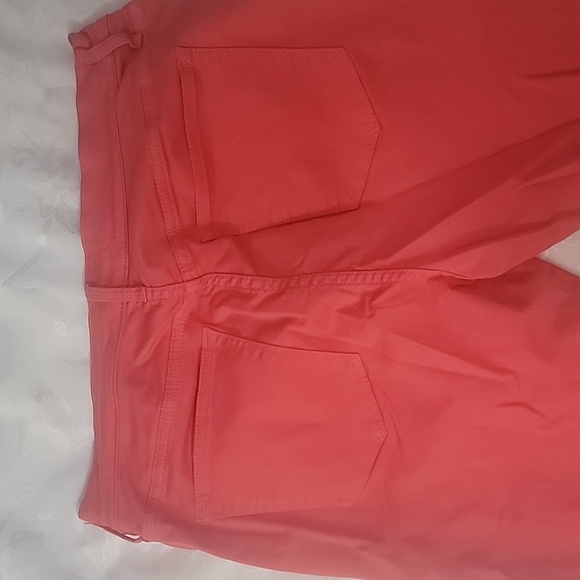 🔥 Gap 1969 Womens s 30 fire coral  Legging Jeans 5 Pocket Stretchable in EUC - Picture 4 of 9